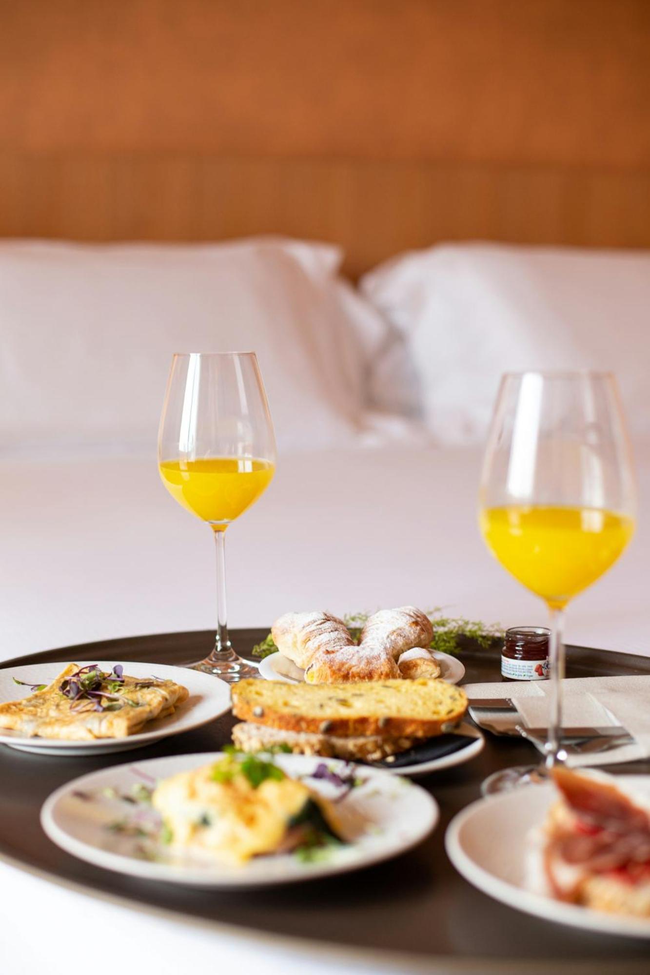 Hotel Ambience Plaza Jmd - Delhi Airport Νέο Δελχί Εξωτερικό φωτογραφία