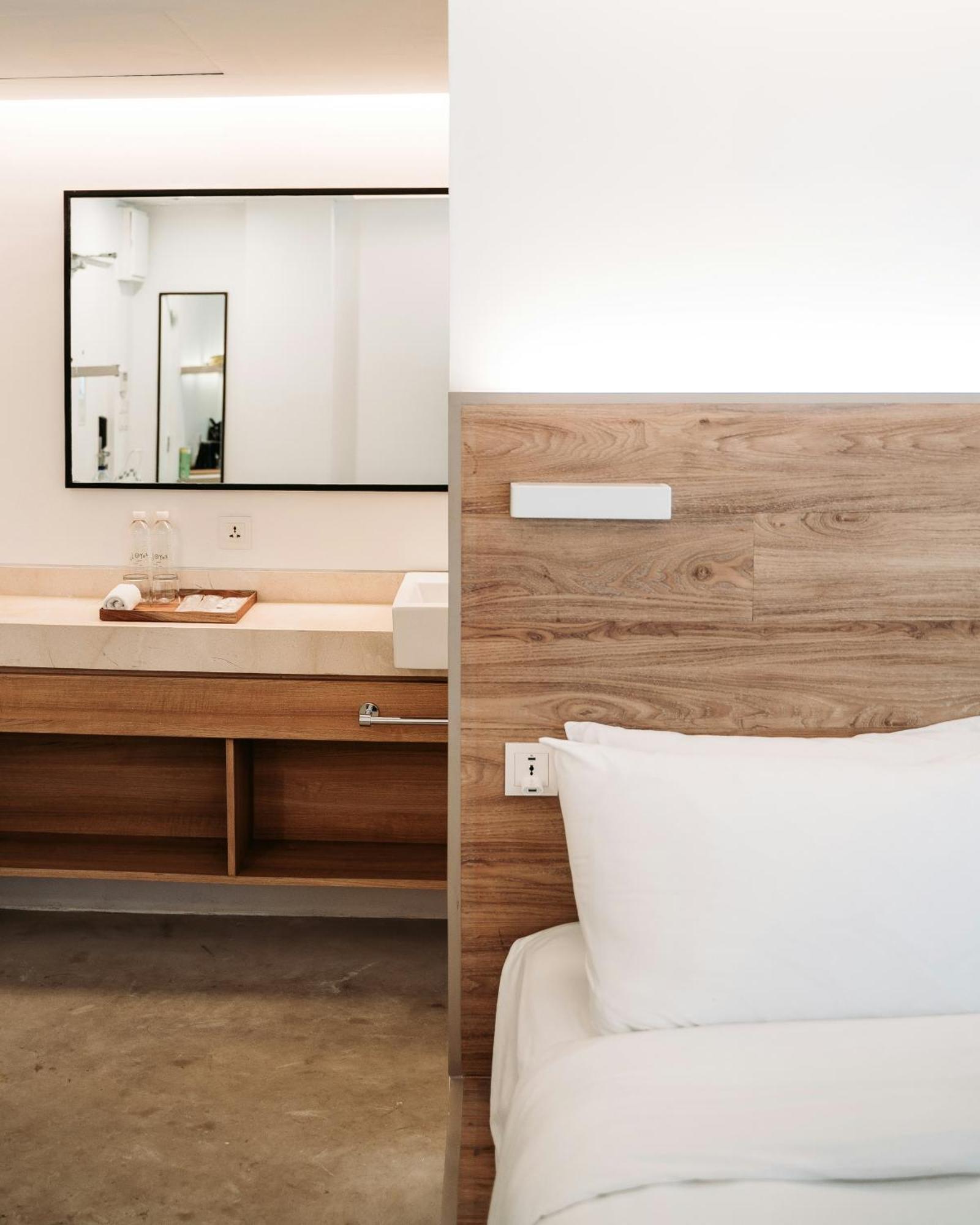 Hotel Ambience Plaza Jmd - Delhi Airport Νέο Δελχί Εξωτερικό φωτογραφία